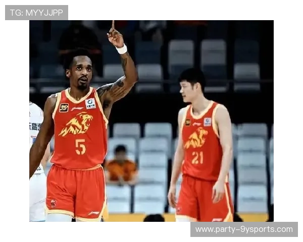 豪门争锋新赛季揭幕战引爆联赛争冠格局悬念升级与球星表现成最大看点